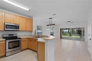 102 Chelsea Dr, Davenport, FL 33897 - Photo 6