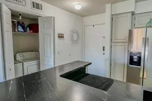 14037 Fairway Island Dr, Orlando, FL 32837 - Photo 18