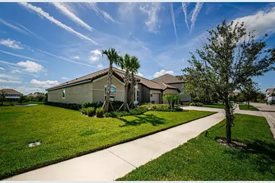 33161 Kateland Drive, Wesley Chapel, FL 33545 - Photo 4