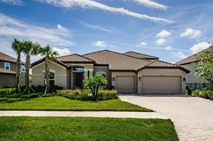 33161 Kateland Dr, Wesley Chapel, FL 33545 - Photo 1