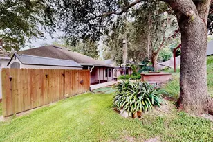 1307 Rain Forest Ln, Minneola, FL 34715 - Photo 14