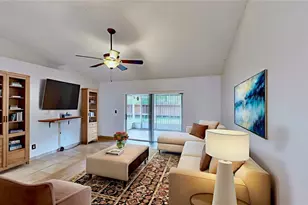 1307 Rain Forest Ln, Minneola, FL 34715 - Photo 6