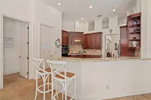 1641 Conway Isle Cir, Belle Isle, FL 32809 - Photo 10