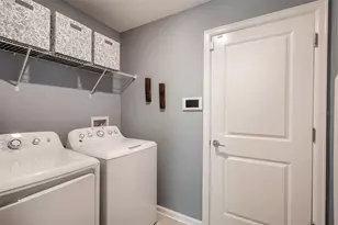 2013 Myrtle Pine St, Kissimmee, FL 34746 - Photo 18