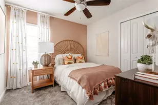 2015 Myrtle Pine St, Kissimmee, FL 34746 - Photo 8