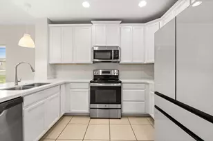 204 Sangmon Ct, Groveland, FL 34736 - Photo 6