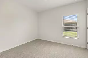 204 Sangmon Ct, Groveland, FL 34736 - Photo 12