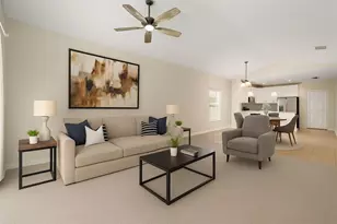 204 Sangmon Ct, Groveland, FL 34736 - Photo 2