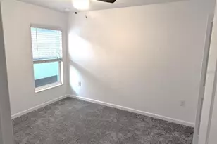 292 Pineywoods St, Saint Cloud, FL 34772 - Photo 10