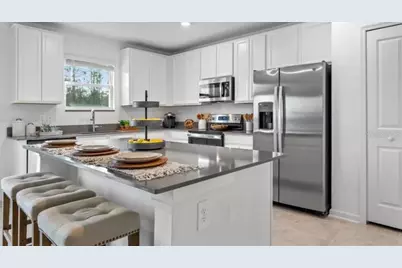 120 Adventure Avenue, Davenport, FL 33837 - Photo 4