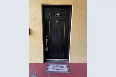 2019 Dixie Belle Drive #2019T, Orlando, FL 32812 - Photo 2