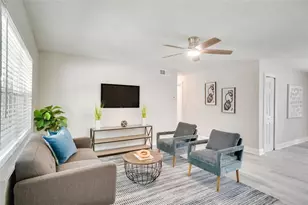 1900 W Orange St, Kissimmee, FL 34741 - Photo 8