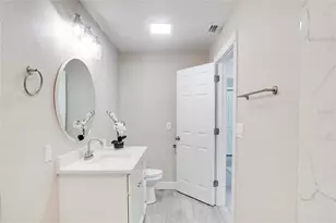 1900 W Orange St, Kissimmee, FL 34741 - Photo 28