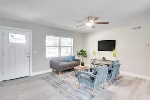 1900 W Orange St, Kissimmee, FL 34741 - Photo 12