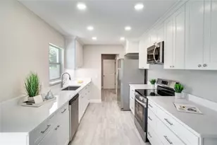 1900 W Orange St, Kissimmee, FL 34741 - Photo 14