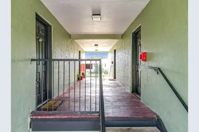 2065 Dixie Belle Drive #2065M, Orlando, FL 32812 - Photo 6