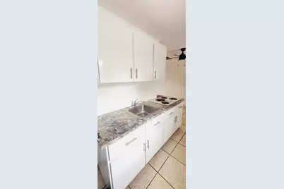 301 SE Avenue B #4, Winter Haven, FL 33880 - Photo 6