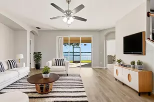 1762 Mira Lago Cir, Ruskin, FL 33570 - Photo 4