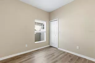 1762 Mira Lago Cir, Ruskin, FL 33570 - Photo 40