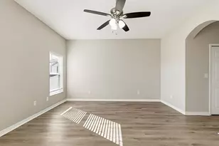 1762 Mira Lago Cir, Ruskin, FL 33570 - Photo 30