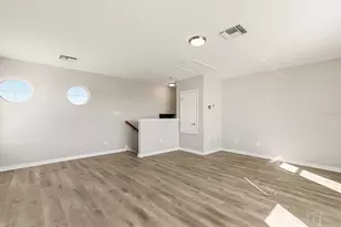 1762 Mira Lago Cir, Ruskin, FL 33570 - Photo 50