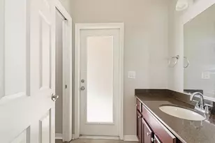 1762 Mira Lago Cir, Ruskin, FL 33570 - Photo 46