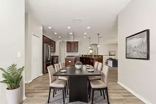 1762 Mira Lago Cir, Ruskin, FL 33570 - Photo 6