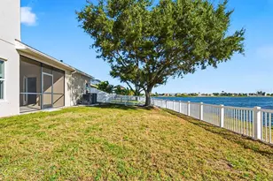 1762 Mira Lago Cir, Ruskin, FL 33570 - Photo 56