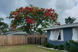 832 E 4th St, Englewood, FL 34223 - Photo 2