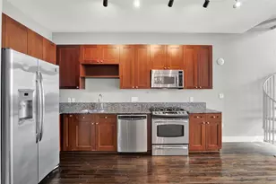 150 E Robinson St, Orlando, FL 32801 - Photo 8