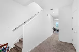 699 Madison Dr, Davenport, FL 33837 - Photo 8