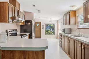 17521 Palm Dr, Montverde, FL 34756 - Photo 12