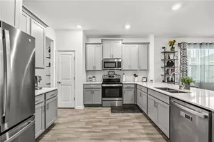 6428 Sprucepine Ln, Saint Cloud, FL 34771 - Photo 6