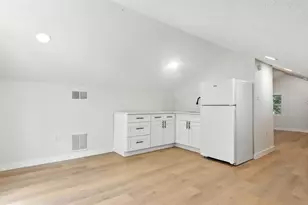 7806 N Van Dyke Pl, Tampa, FL 33604 - Photo 22