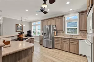 924 Blue Heron Blvd, Osteen, FL 32764 - Photo 16