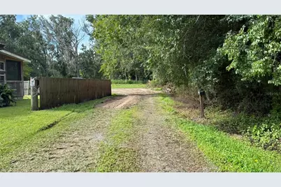 706 E Cherry, Plant City, FL 33563 - Photo 1