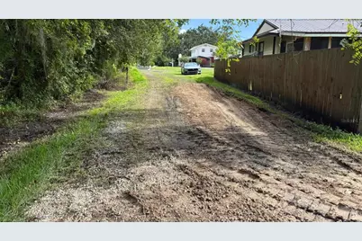 706 E Cherry, Plant City, FL 33563 - Photo 6