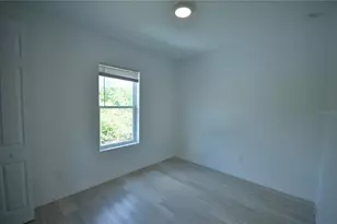 272 Pelton Cir, Port Charlotte, FL 33954 - Photo 10