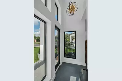 239 E Harding Street, Orlando, FL 32806 - Photo 16