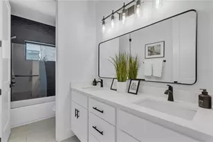 239 E Harding St, Orlando, FL 32806 - Photo 58