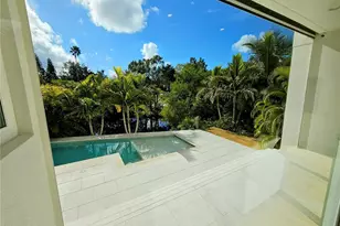 2408 Nassau St, Sarasota, FL 34231 - Photo 40