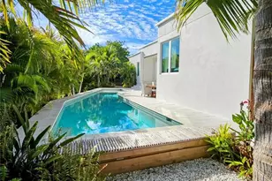 2408 Nassau St, Sarasota, FL 34231 - Photo 22