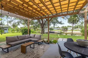 2586 Auburn Blvd, Port Charlotte, FL 33948 - Photo 22