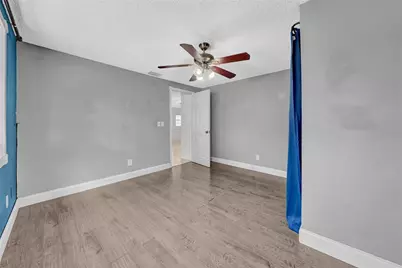 1352 Foxwood Drive, Lutz, FL 33549 - Photo 20