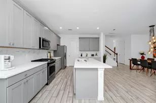 652 Benoi Dr, Davenport, FL 33896 - Photo 14