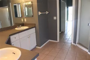 6812 Sassanon Ct, Orlando, FL 32818 - Photo 10