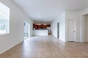 1706 Bonita Bluff Ct, Ruskin, FL 33570 - Photo 10