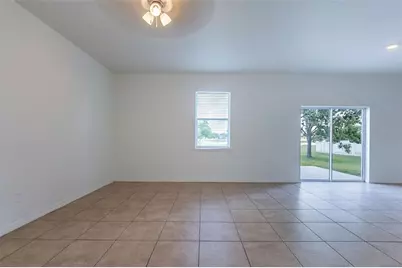 1706 Bonita Bluff Court, Ruskin, FL 33570 - Photo 8