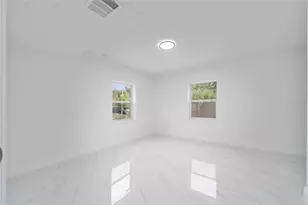 5621 Lunsford Dr, Orlando, FL 32818 - Photo 12