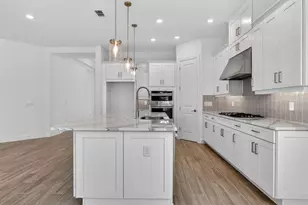 869 Arbor Green Trail, Saint Cloud, FL 34771 - Photo 4